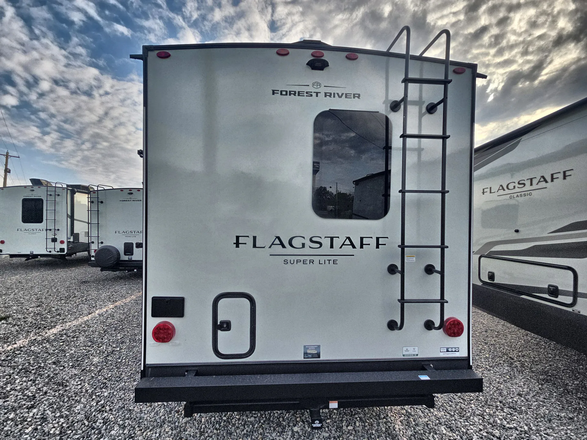 2027 Forest River Flagstaff Super Lite 26MBR — backside