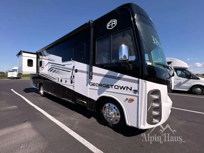 2027 Forest River Georgetown 5 Series GT5 31L5 - Photo 3