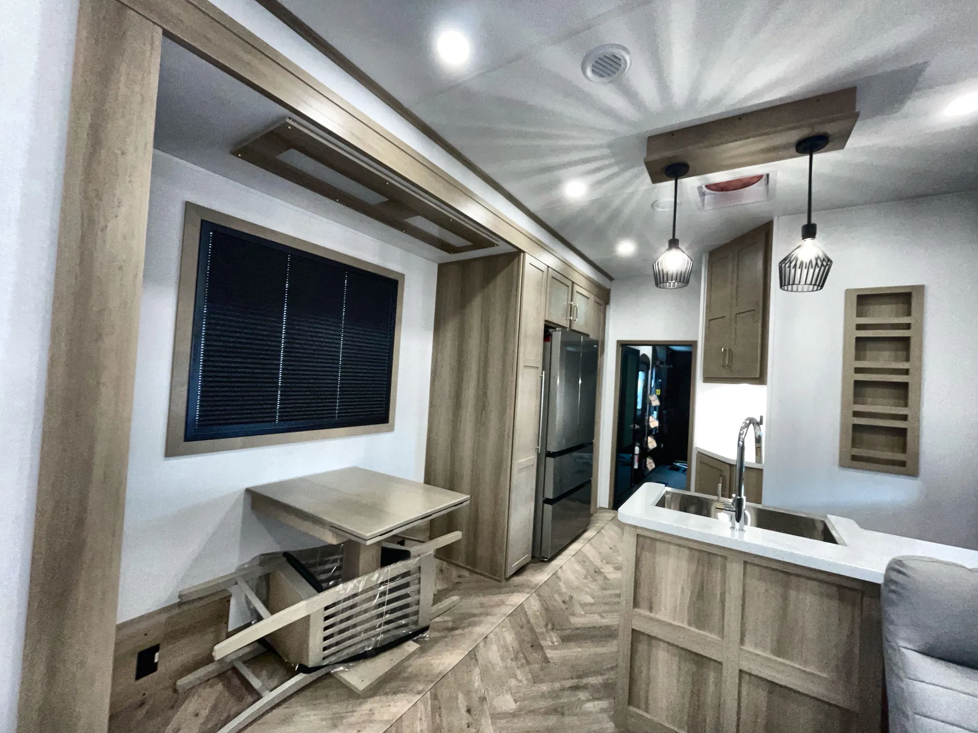 2026 Keystone Raptor 433 — living area main