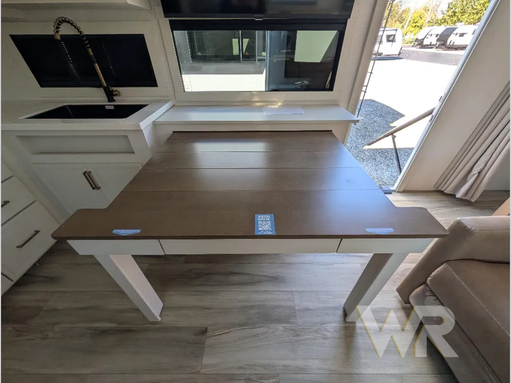 2027 Brinkley Model I 290, Photos photo 13