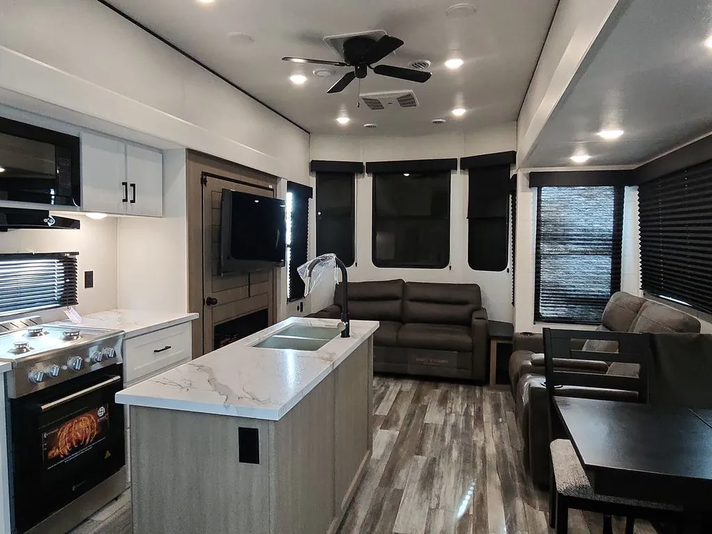 2026 Jayco Jay Flight Bungalow 401LOFT DS, Photos photo 11