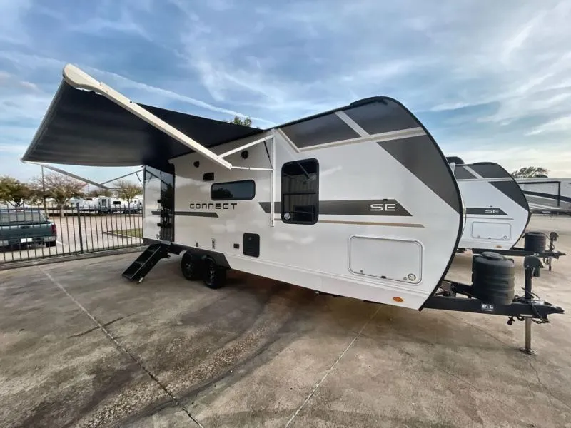 2026 KZ Connect SE 221RB - Photo 2