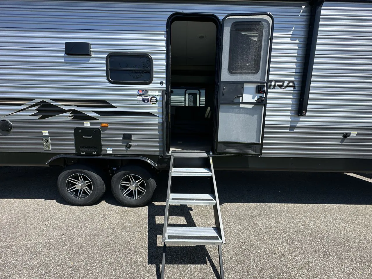 2026 Forest River Aurora 29TQS - Photo 4