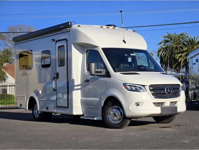 2026 Pleasure-Way Plateau XLTS Std. Model - Main photo