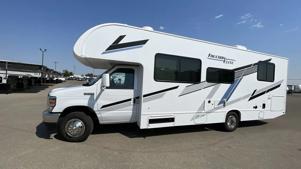 2026 Thor Motor Coach Freedom Elite 28HZ, Photos photo 6