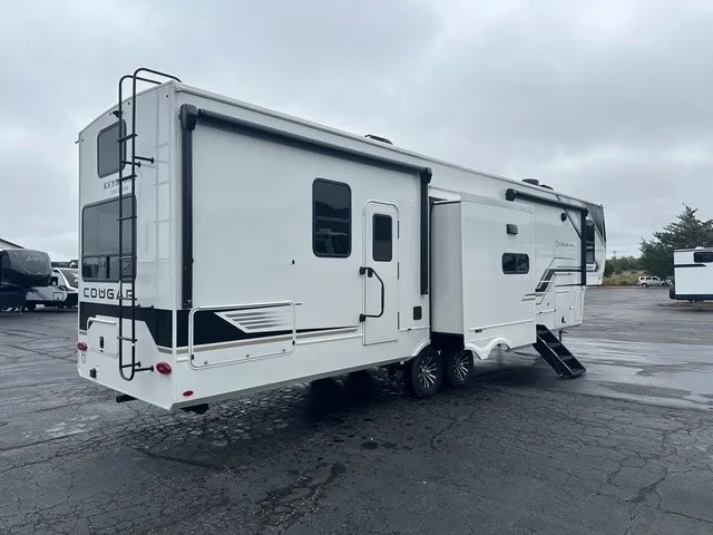 2026 Keystone Cougar 364BHL - Photo 4