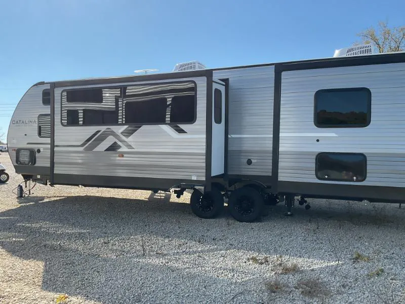 2027 Coachmen Catalina Legacy Edition 333DBDSCK, Photos photo 55