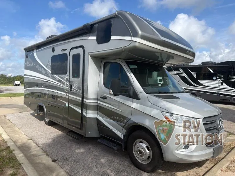 2021 Dynamax Corp Isata 3 24FW - Photo 2
