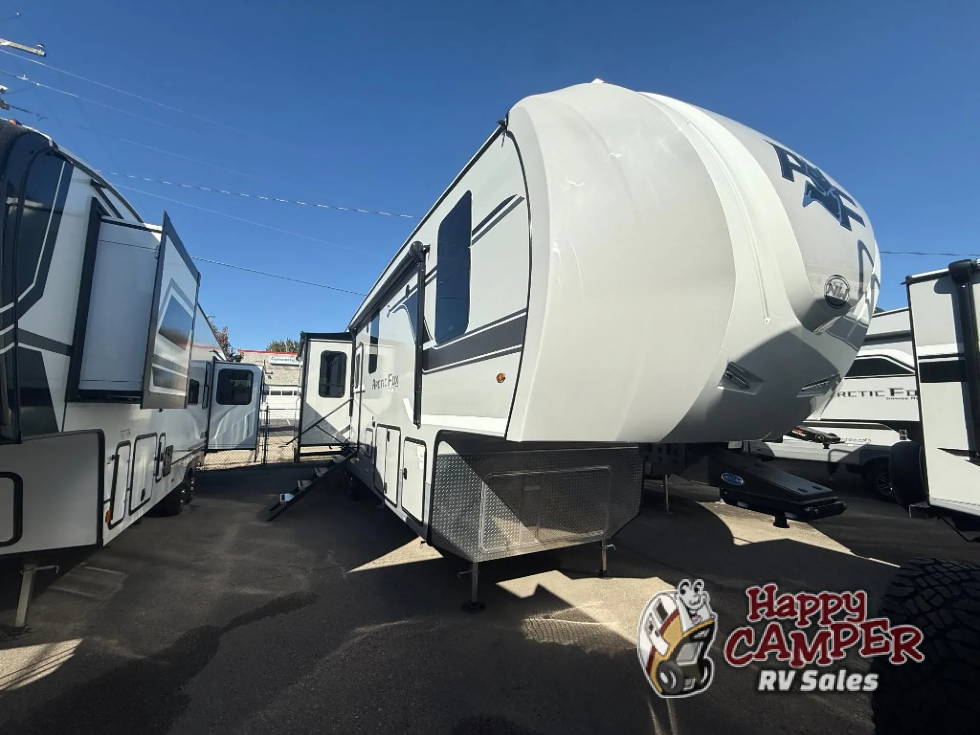 2026 Northwood Arctic Fox NXT 365VS - Photo 2