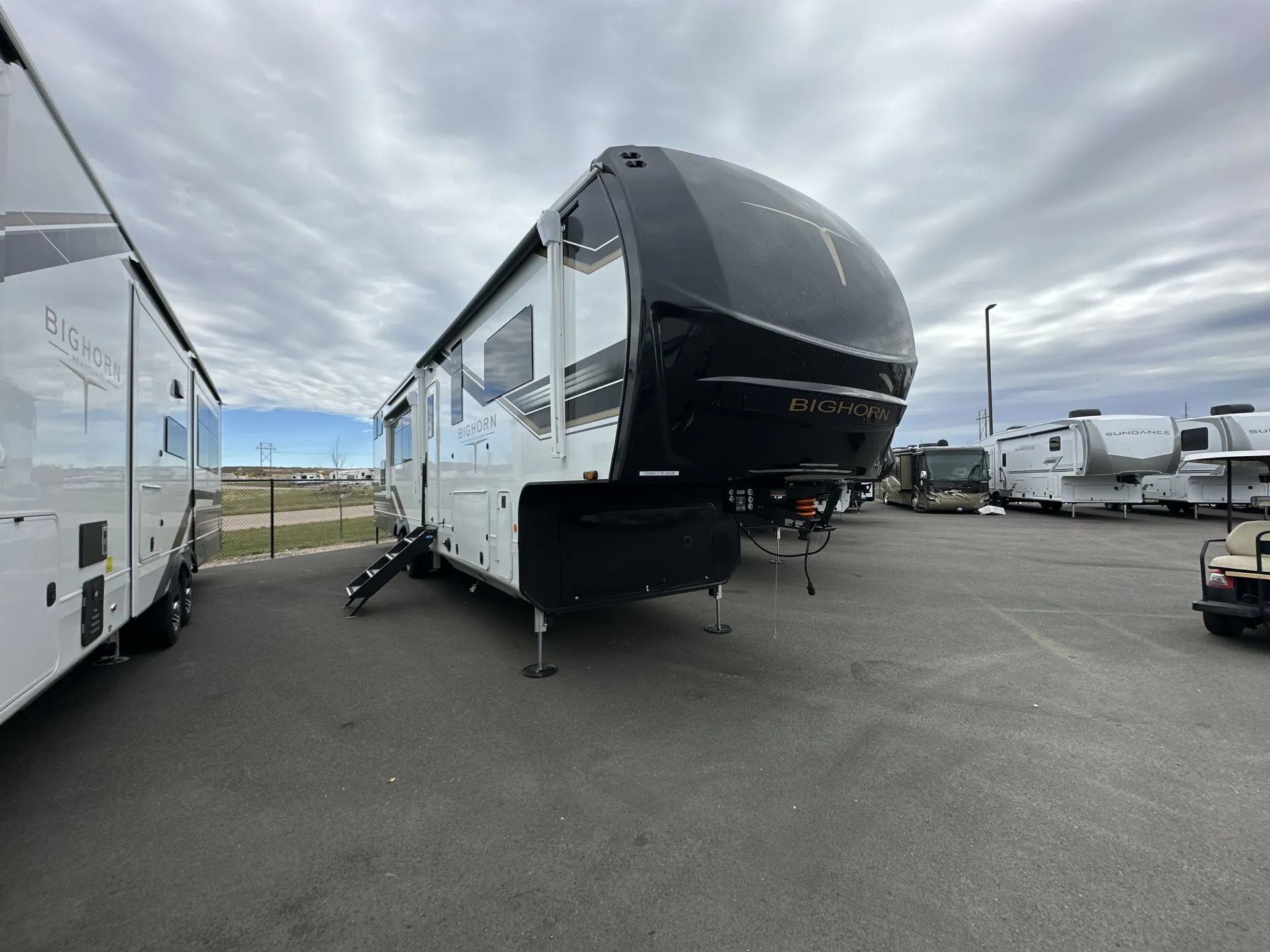 2026 Heartland Bighorn 40DB - Photo 2