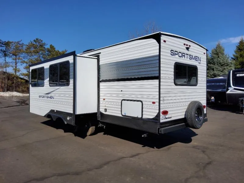 2026 KZ Sportsmen SE 301DBSE - Photo 3