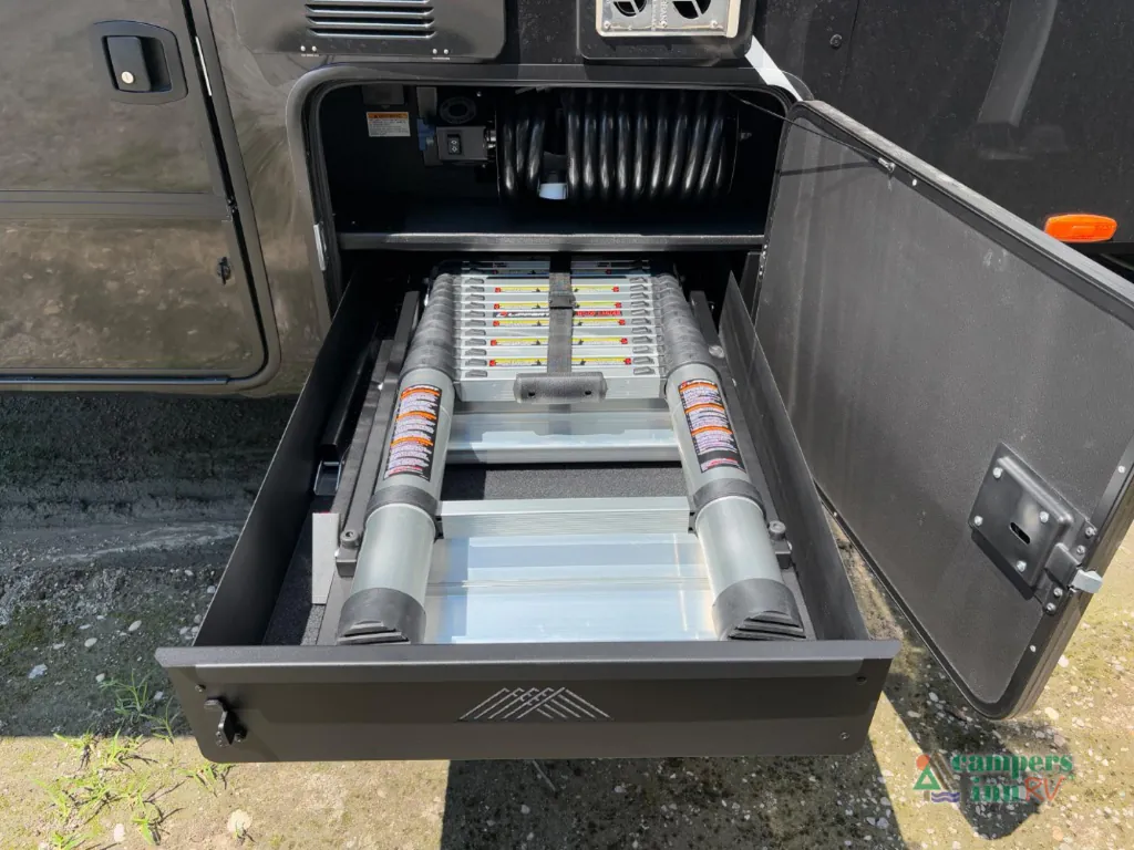 2026 Brinkley Model G 4100, Photos photo 56