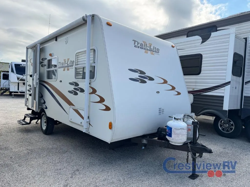 2011 R-Vision Trail-Lite Crossover TLX189QB - Photo 2