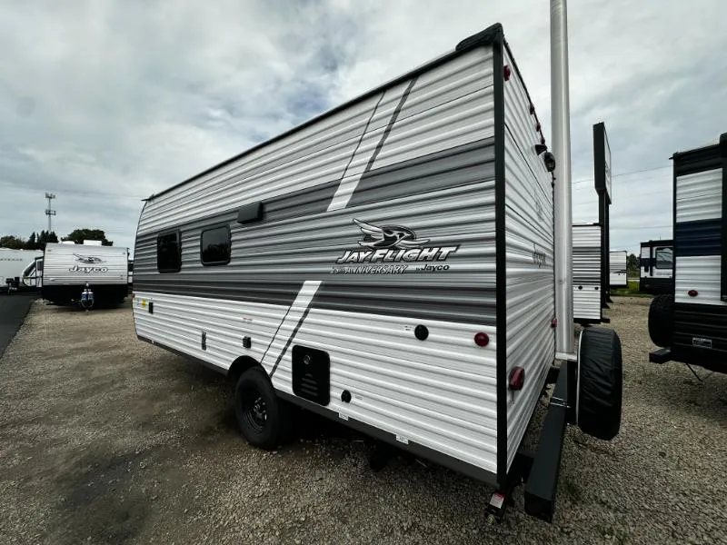2027 Jayco Jay Flight 175FQ, Photos photo 26