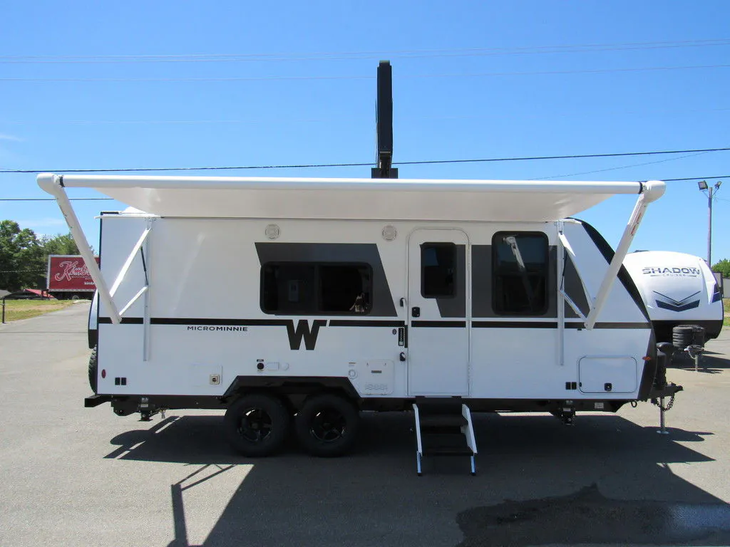 2026 Winnebago Micro Minnie 2200FBH - Photo 4