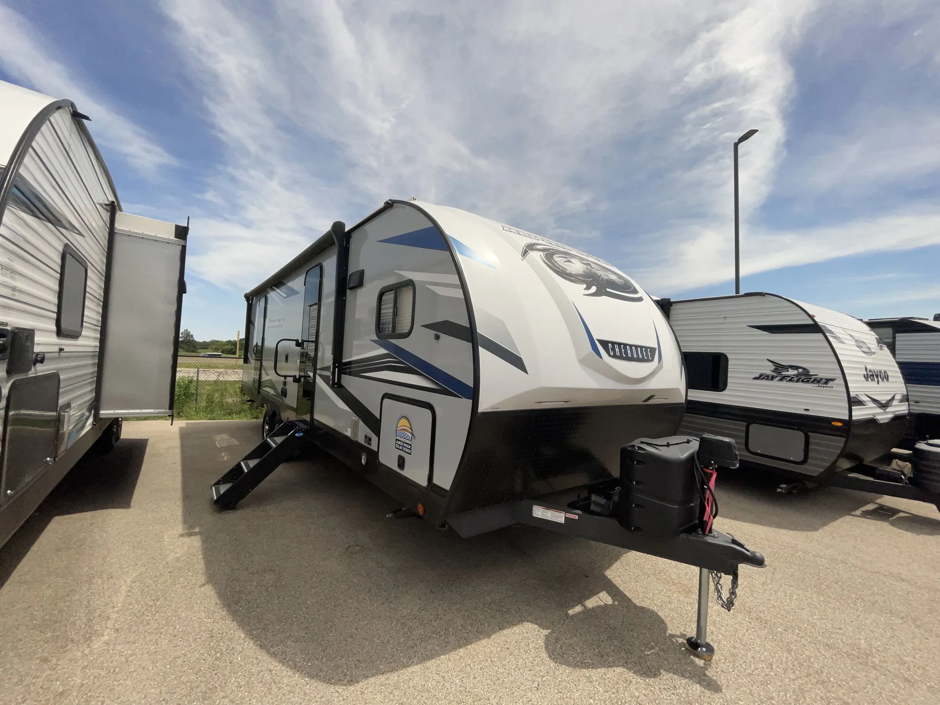 2022 Forest River Cherokee Alpha Wolf 28FK-L dealer photo 1 from Camping World