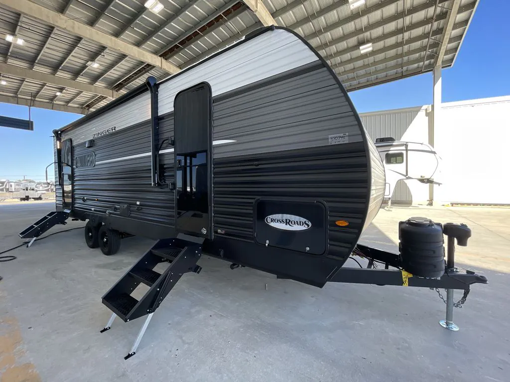 2026 CrossRoads Zinger 260RL - Photo 2