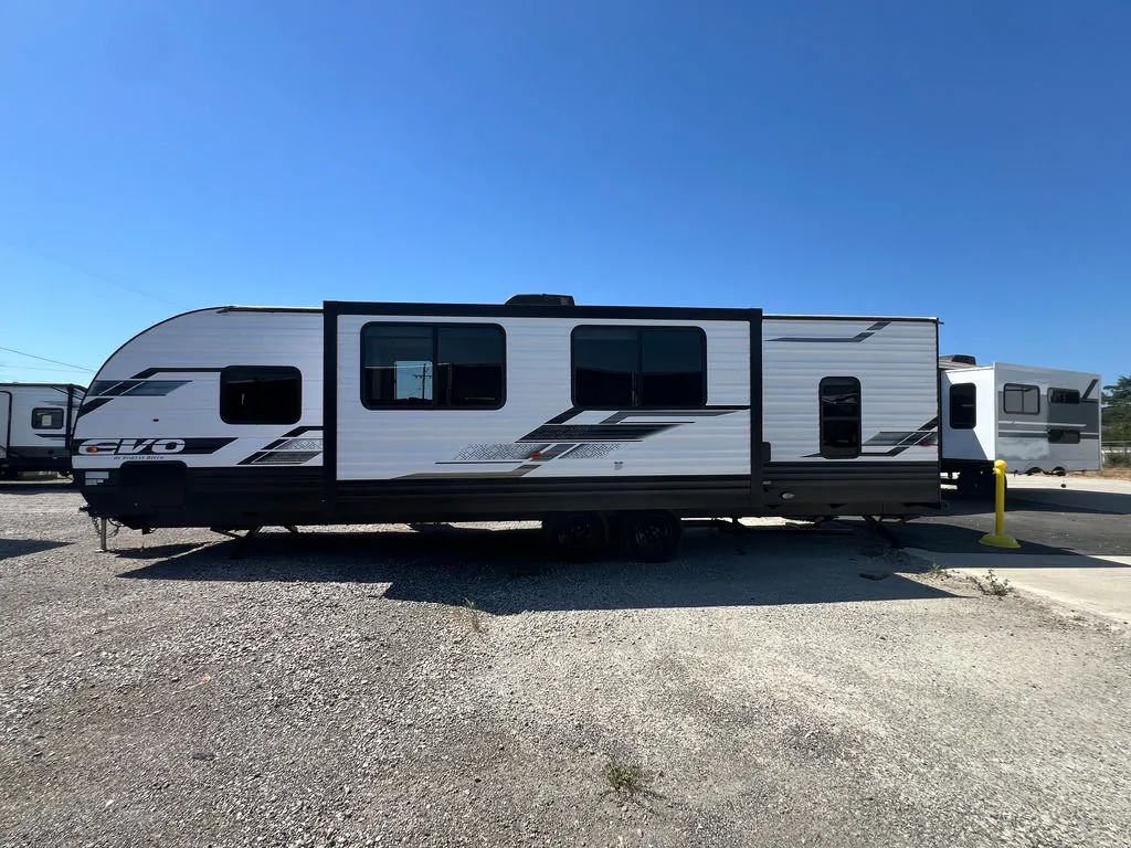 2024 Forest River EVO T2700 - Photo 4