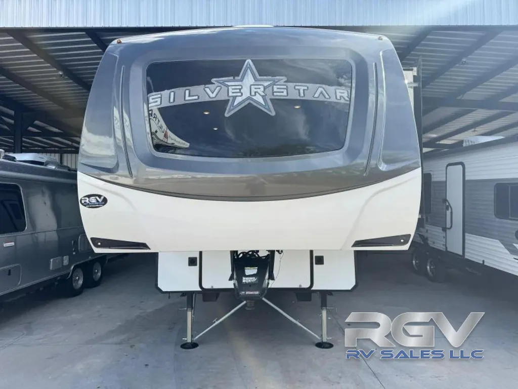 2022 Highland Ridge Silverstar XLT 354MBH, Photos photo 3