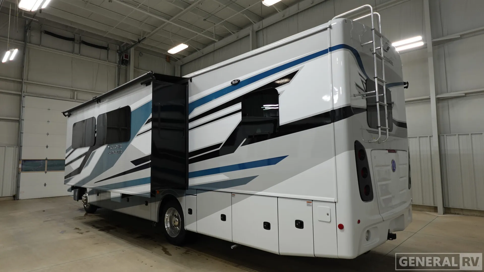 2026 Holiday Rambler Vacationer 33C - Photo 4