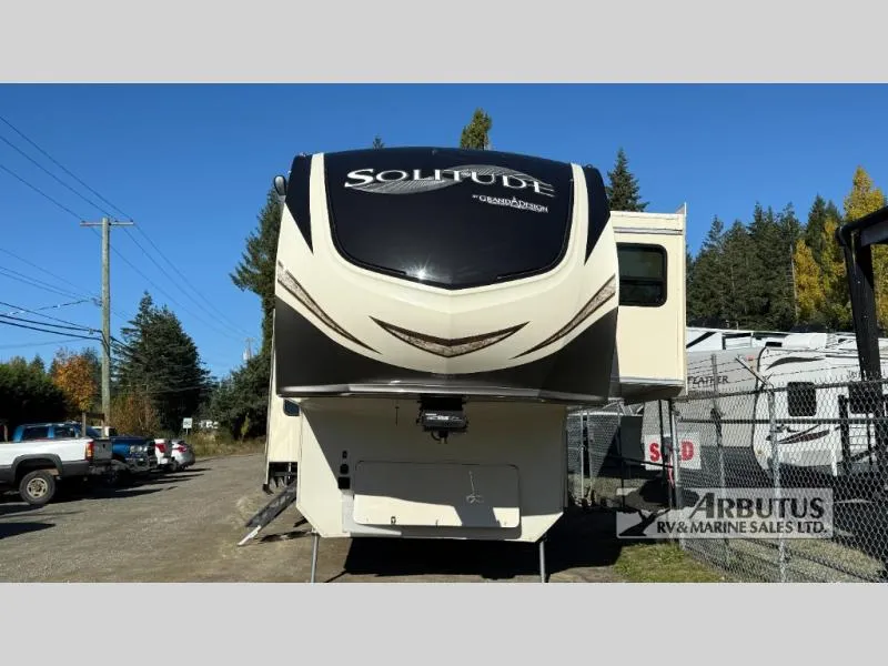 2017 Grand Design Solitude 360RL - Photo 2