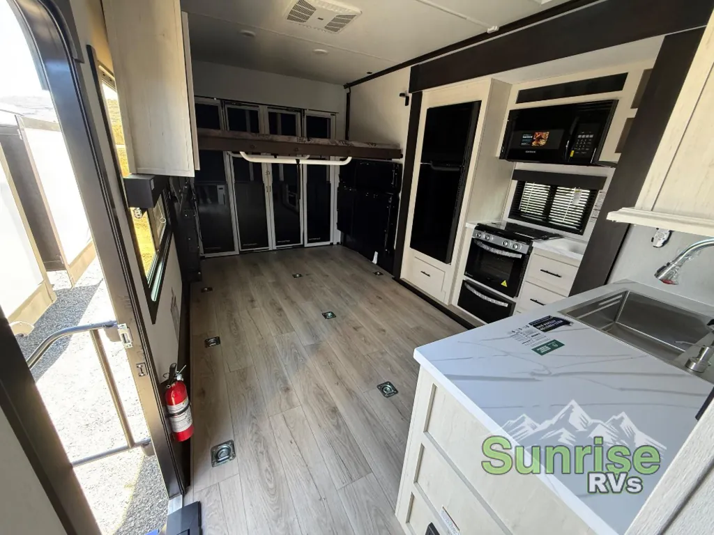 2026 Forest River Vengeance Rogue Armored 26L140, Photos photo 12