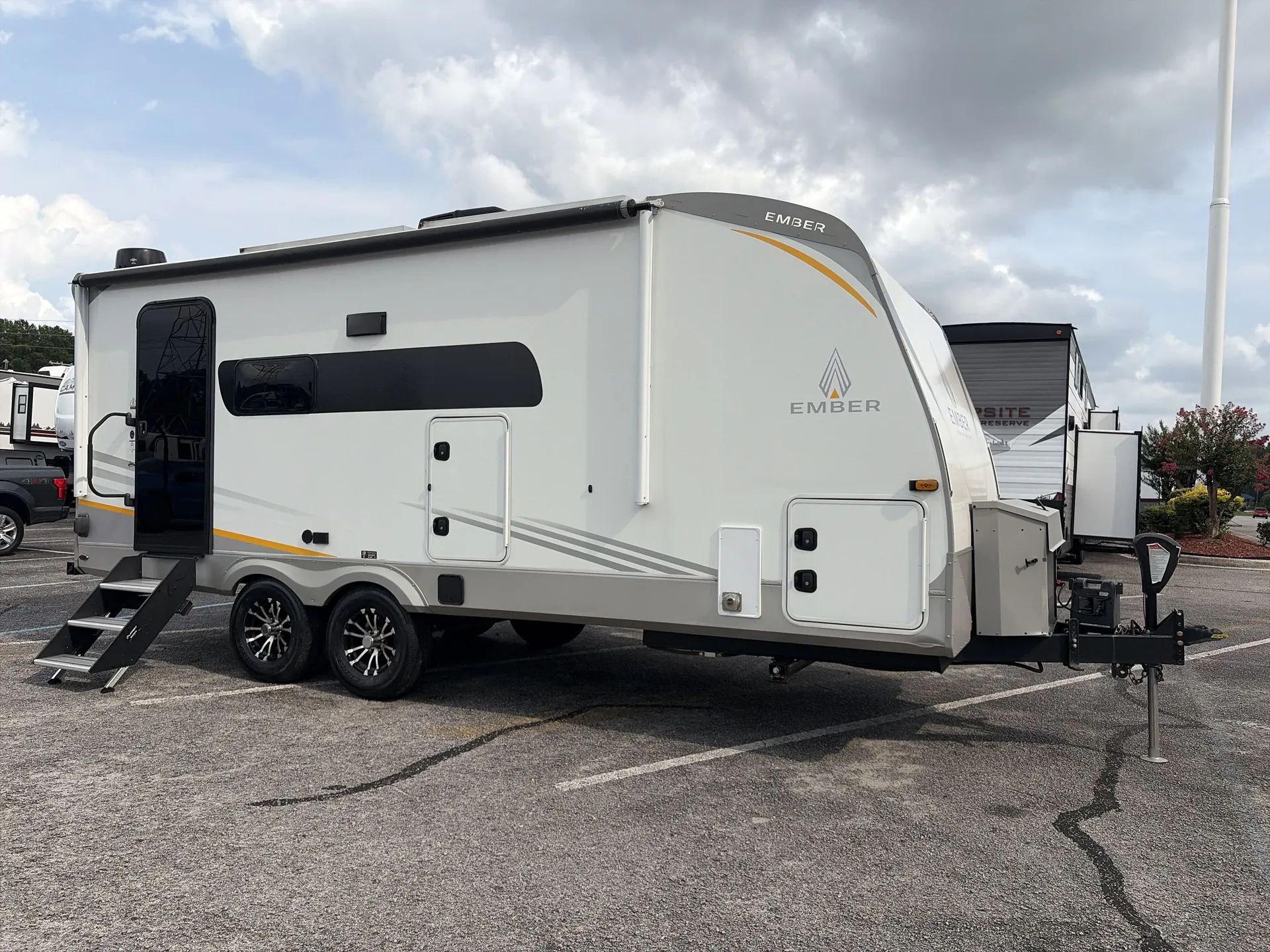 2023 Ember RV Touring Edition 20FB - Photo 2