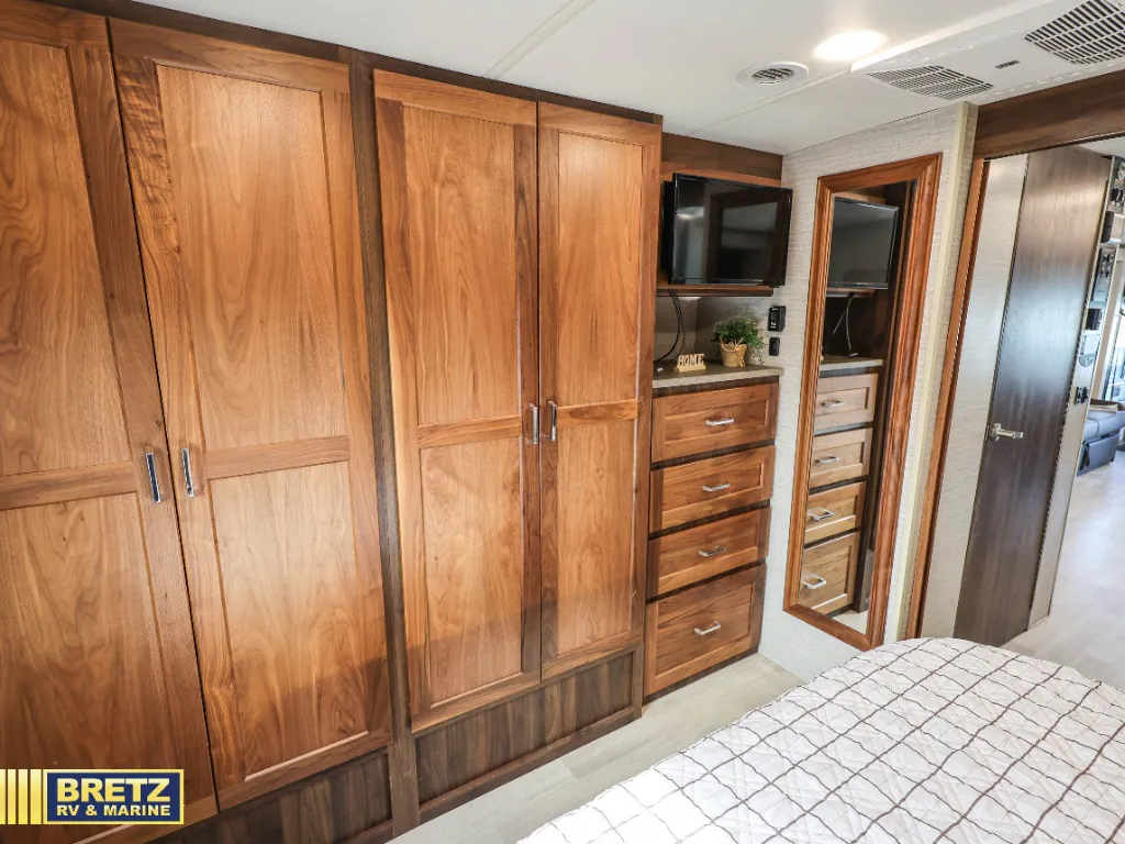 2021 Winnebago Sunstar 32M, Photos photo 38
