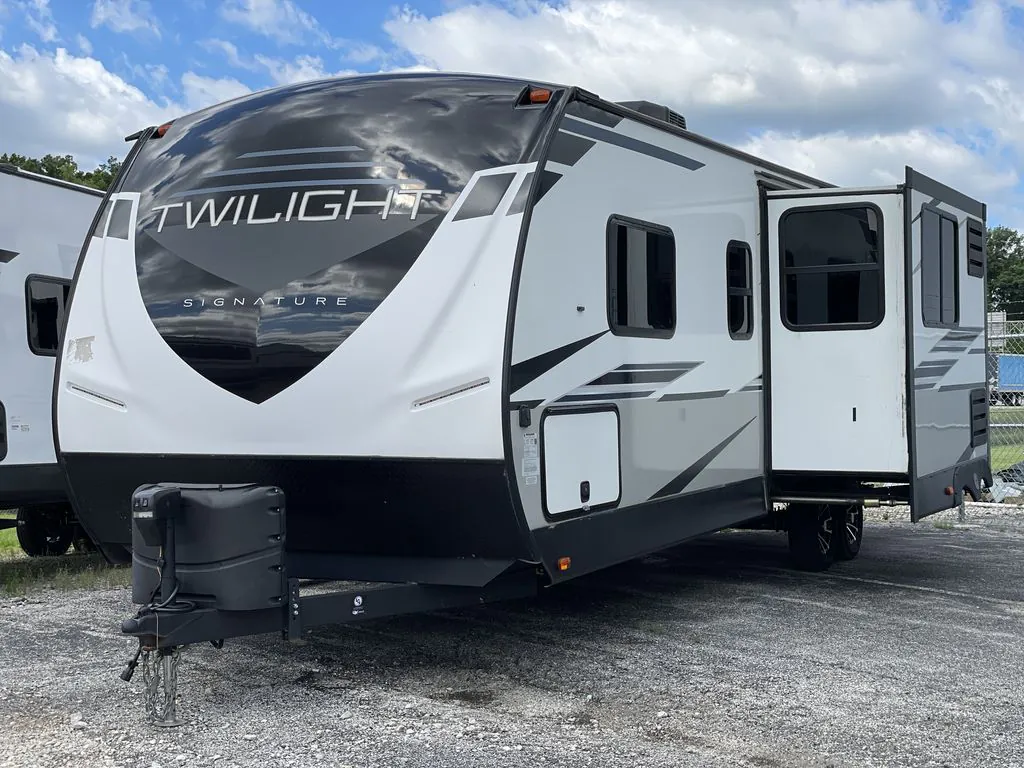 2022 Cruiser RV Twilight Signature TWS 2600 - Photo 3