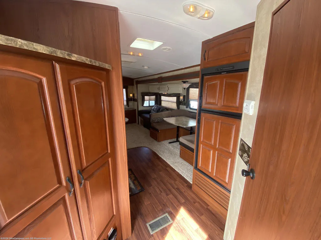 2012 Keystone Outback 298RE, Photos photo 7