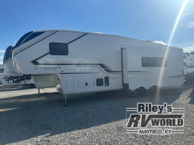 2026 Keystone Cougar Half-Ton 28RLI - Photo 3