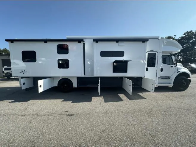 2027 Renegade RV Verona 40VTB - Photo 4