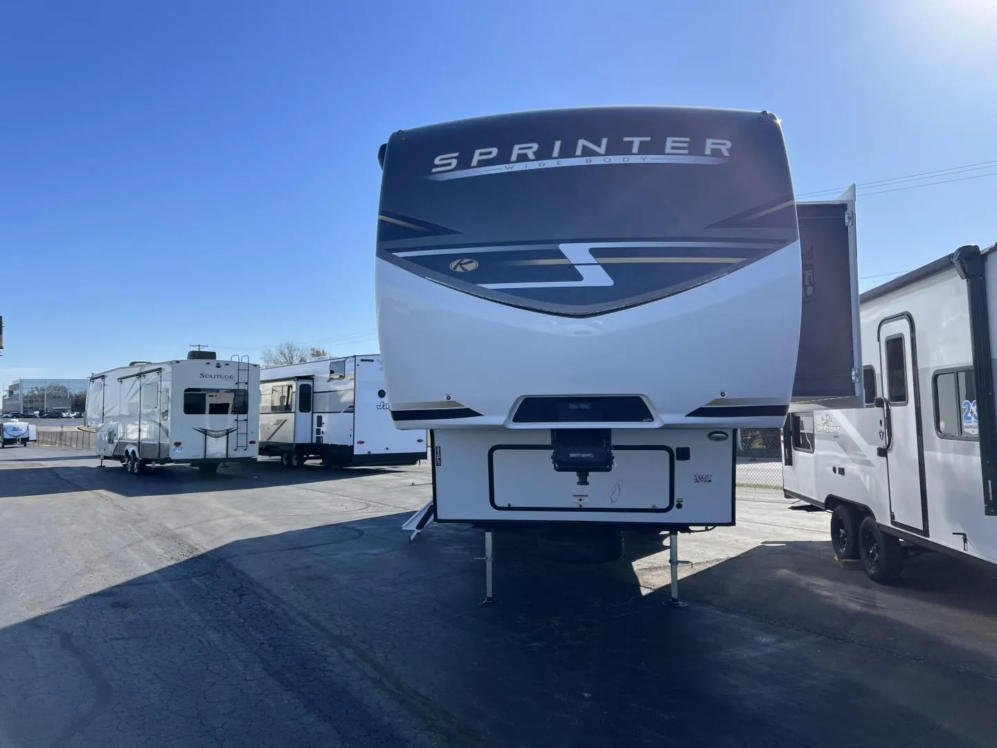 2025 Keystone Sprinter 3210RLS - Photo 3