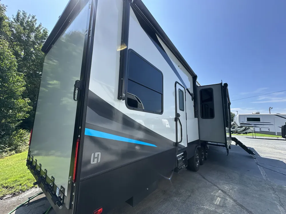 2024 Heartland Cyclone 4014C — living area main