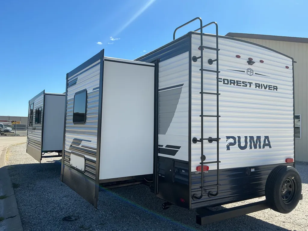 2027 Forest River Puma 31FKRK, Photos photo 3