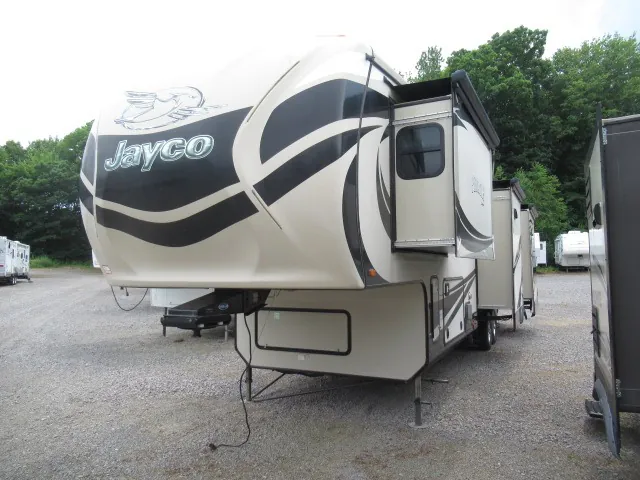 2015 Jayco Pinnacle 36REQS - Photo 3