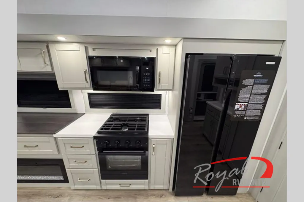 2026 Brinkley Model Z 3610, Kitchen photo 6