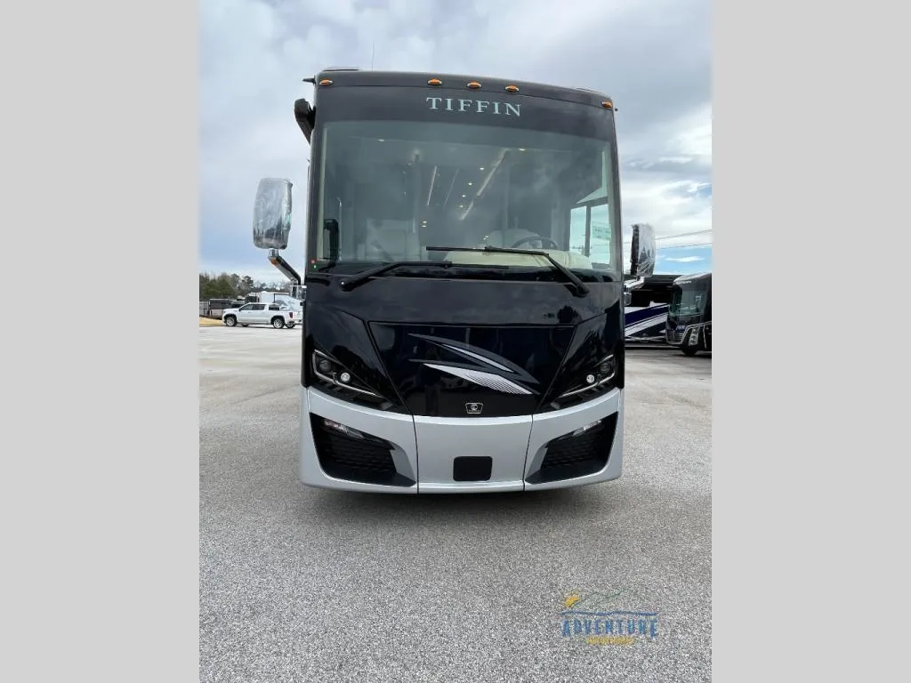 2026 Tiffin Phaeton 40 IH - Photo 2