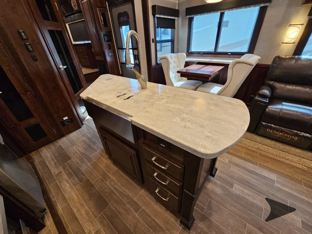 2020 Jayco Pinnacle 36FBTS, Photos photo 24