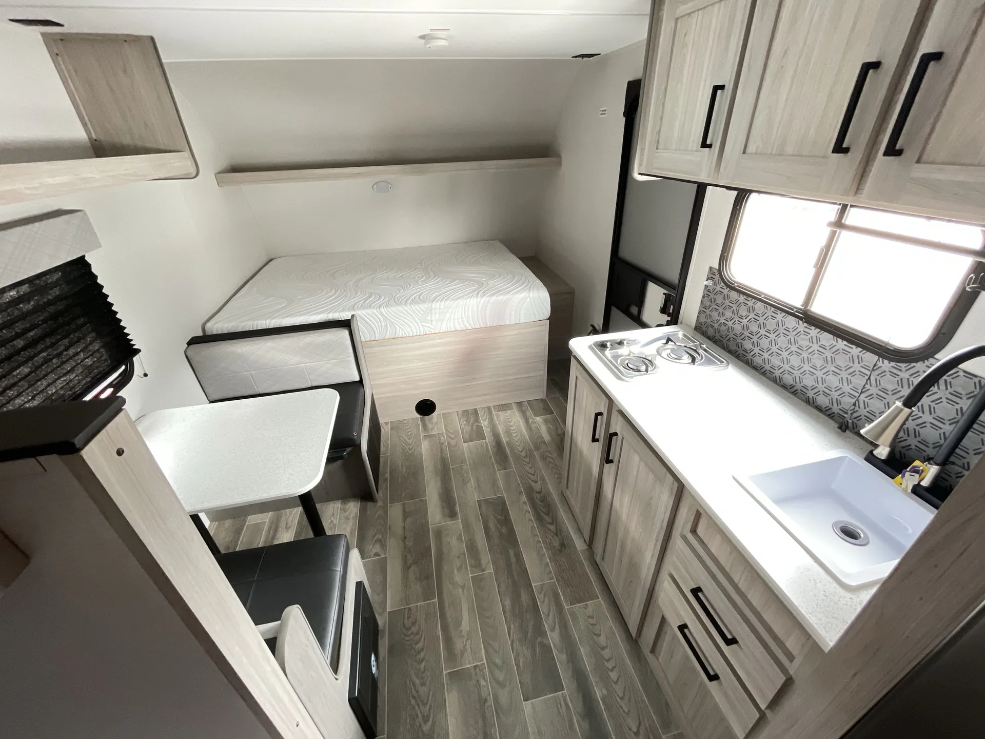 2025 Heartland Mallard 17BHL — living area main