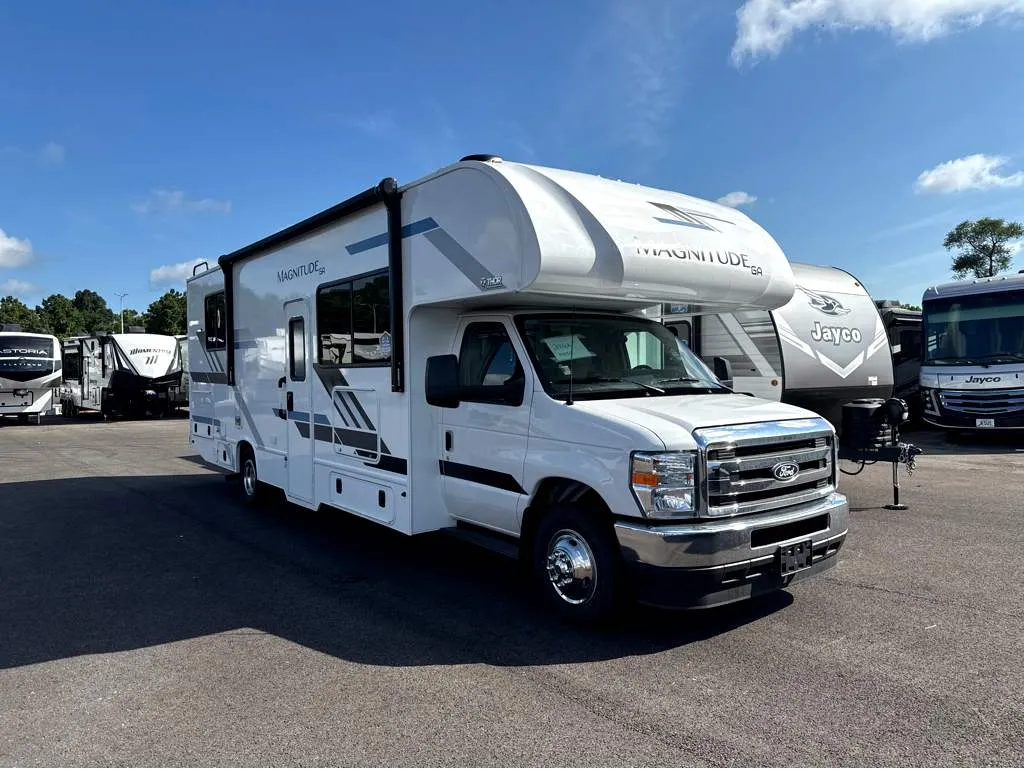 2027 Thor Motor Coach Magnitude GA28 - Main photo