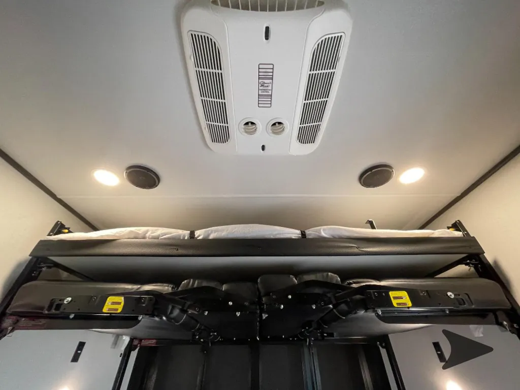 2023 Alliance RV Valor 42V13, Photos photo 31