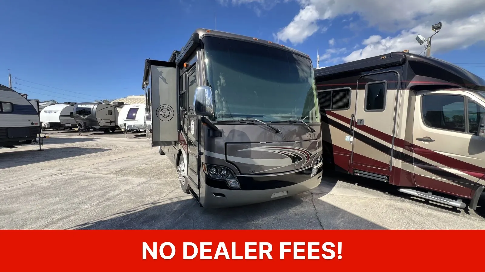 2013 Tiffin Allegro Breeze 32BR - Photo 2