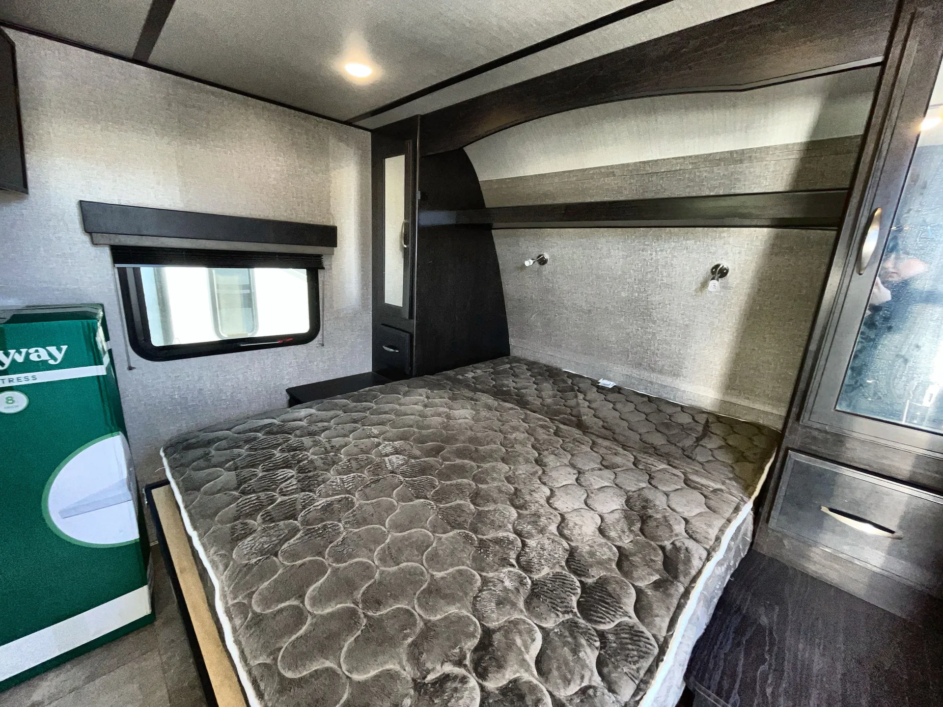 2019 Grand Design Imagine 19RLE — living area main