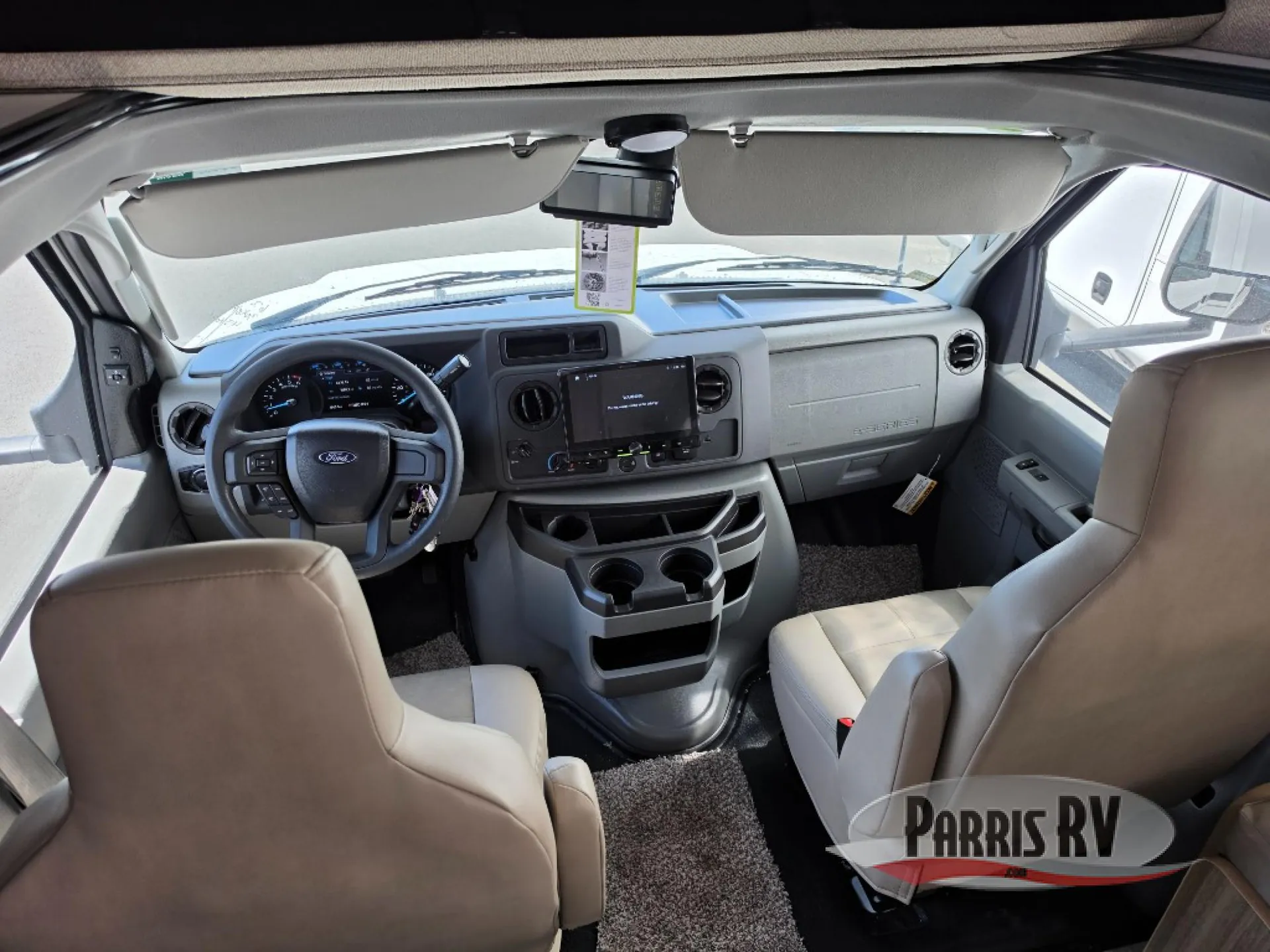 2027 Coachmen Freelander 30KB - Photo 3