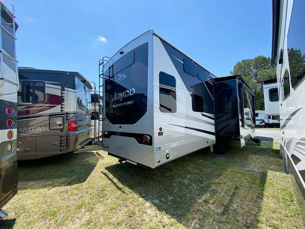 2026 Jayco North Point 395DSDB, Photos photo 8