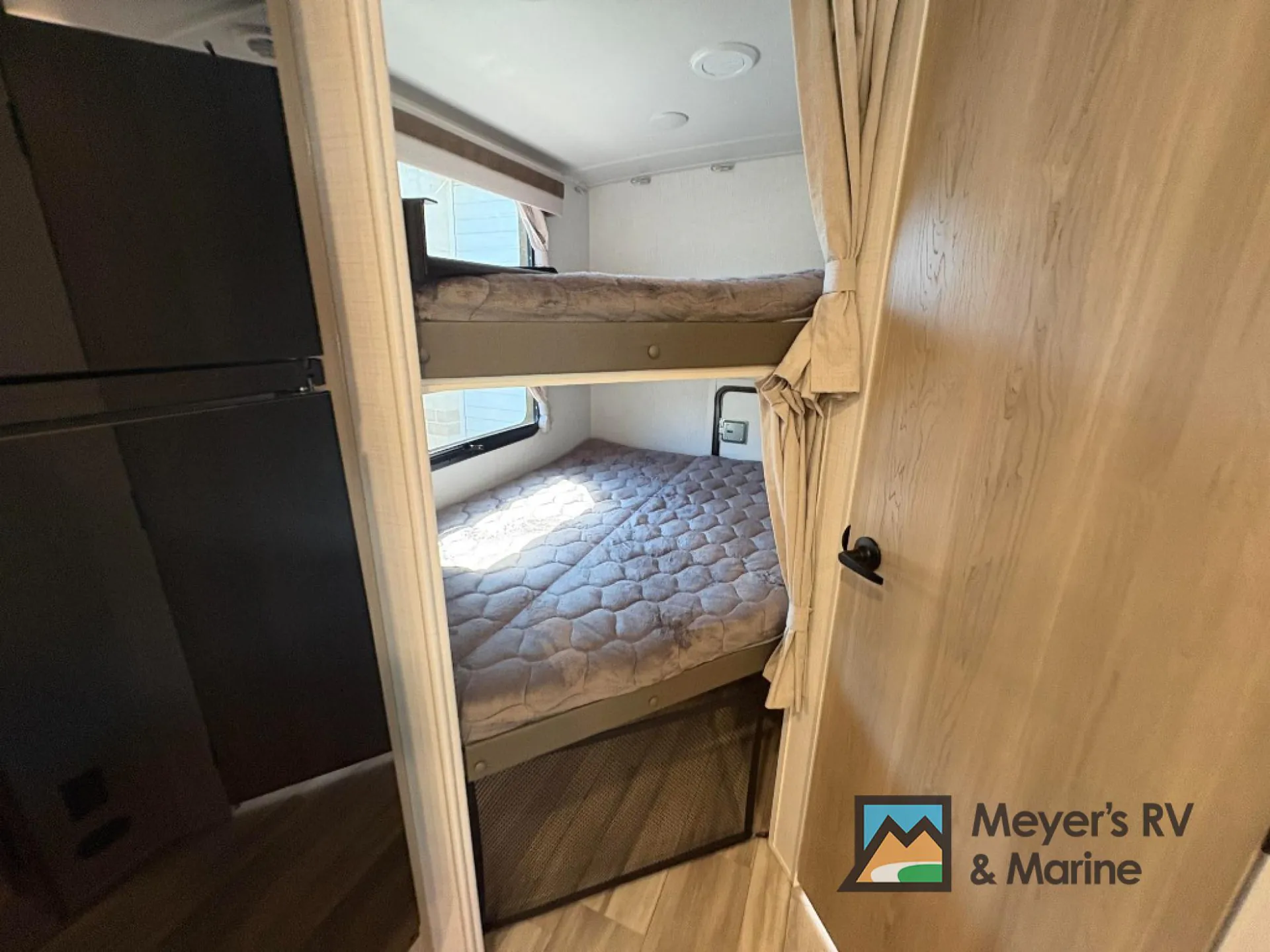 2024 Forest River Rockwood Mini Lite 2509S — Photo 7