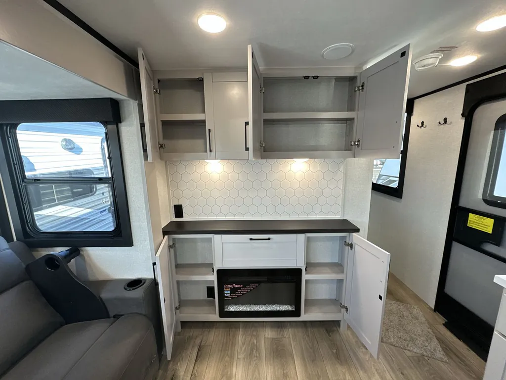 2026 Jayco Jay Feather 29QBH, Photos photo 33