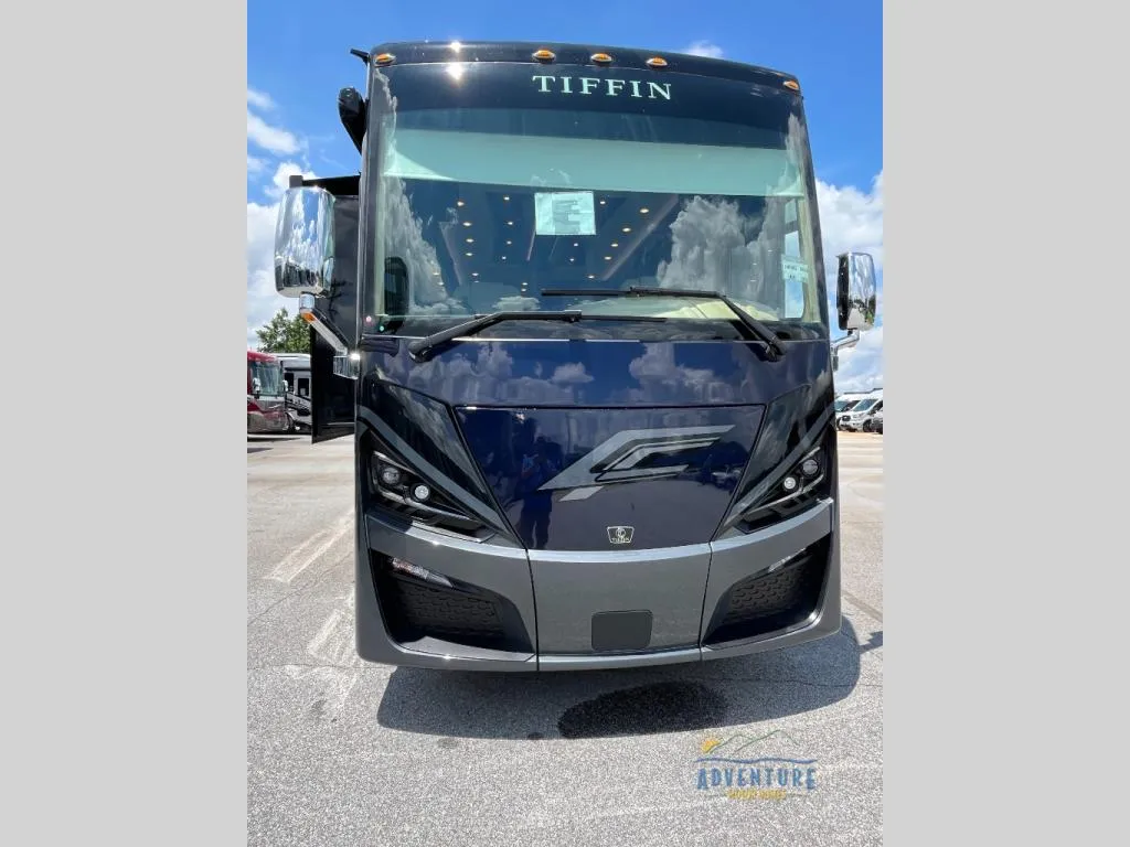 2026 Tiffin Phaeton 40 IH - Photo 3