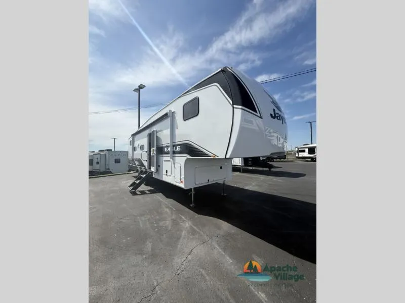 2026 Jayco Eagle SLE 28BHU - Photo 2